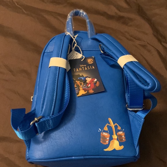 BNWT Disney Fantasia Loungefly Mini Backpack *AND* matching Loungefly wallet - Picture 4 of 9